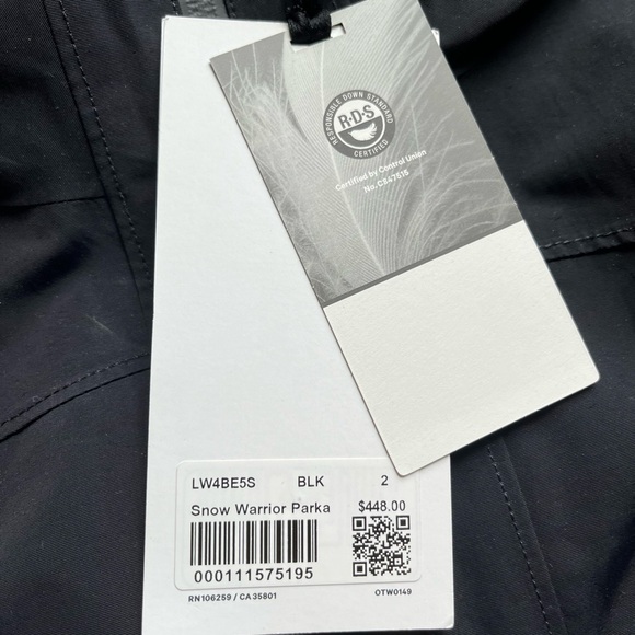 NWT! lululemon Snow Warrior Parka - Size 2 - Picture 4 of 15